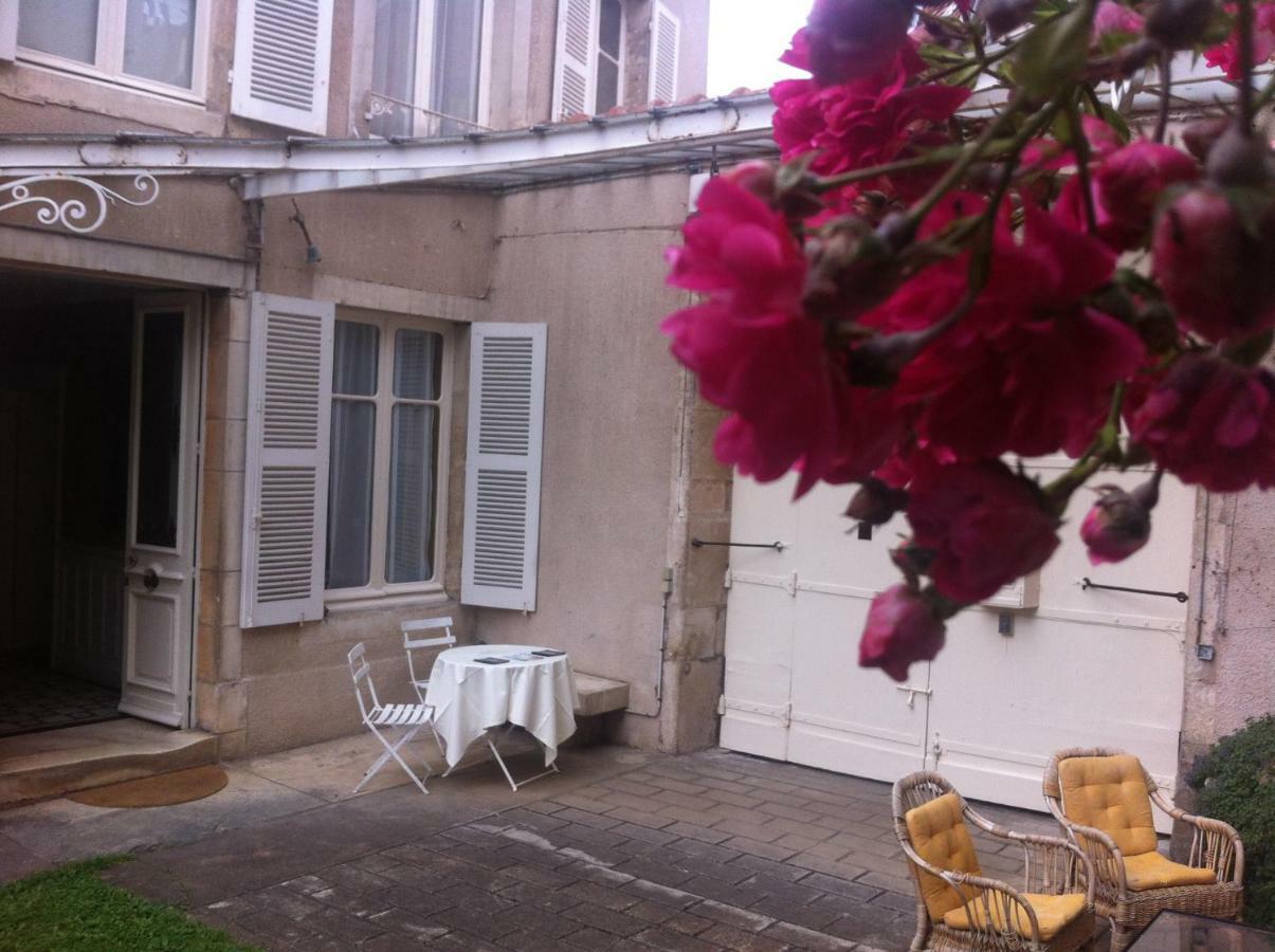 La Maison Fevret Semur-en-Auxois Exterior photo